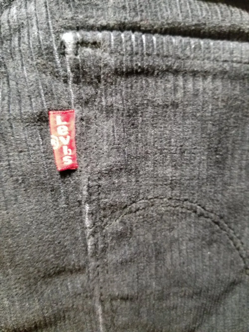 Levi's 314‎ Womens 29x30 Shaping Corduroy Straight Leg Black Pant Street NWT